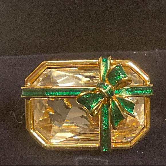 Swarovski Swan Signed Christmas Gift Brooch Pin - Picture 4 of 4